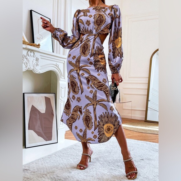 💜Sunday Up Boho Horse & Plant Lantern Sleeve Cut Out Dress in Lavender & Gold - Picture 2 of 11